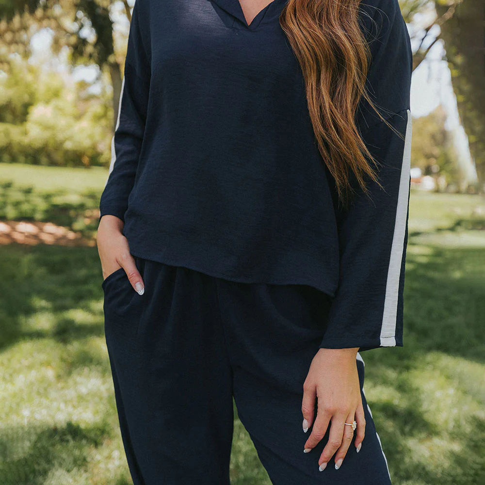 Clara Co-Ord (Navy & Cream) - Image 8