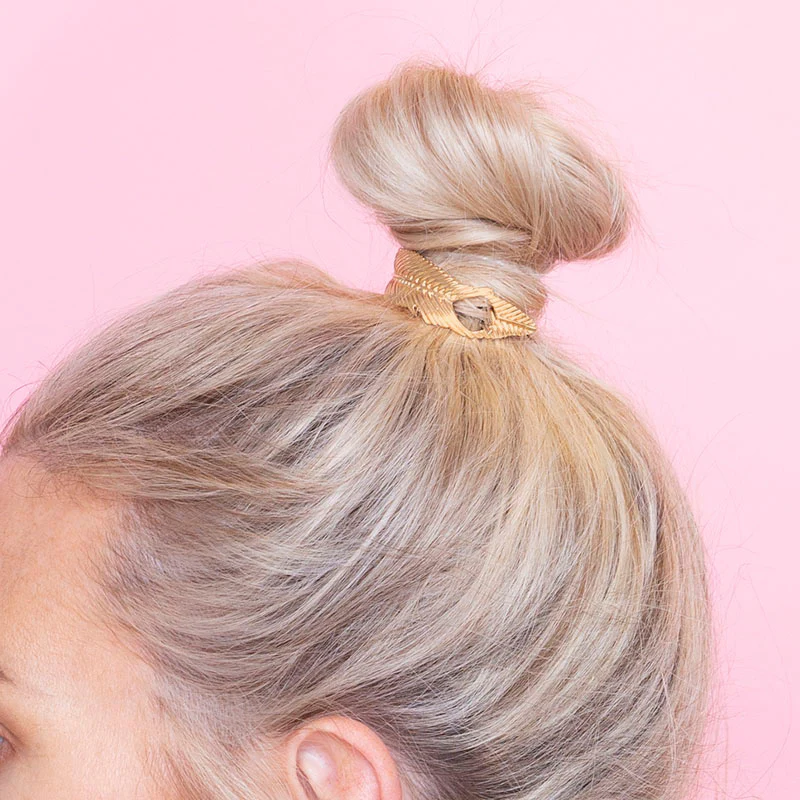 Lauren Feathered Messy Bun (Gold) - Image 2