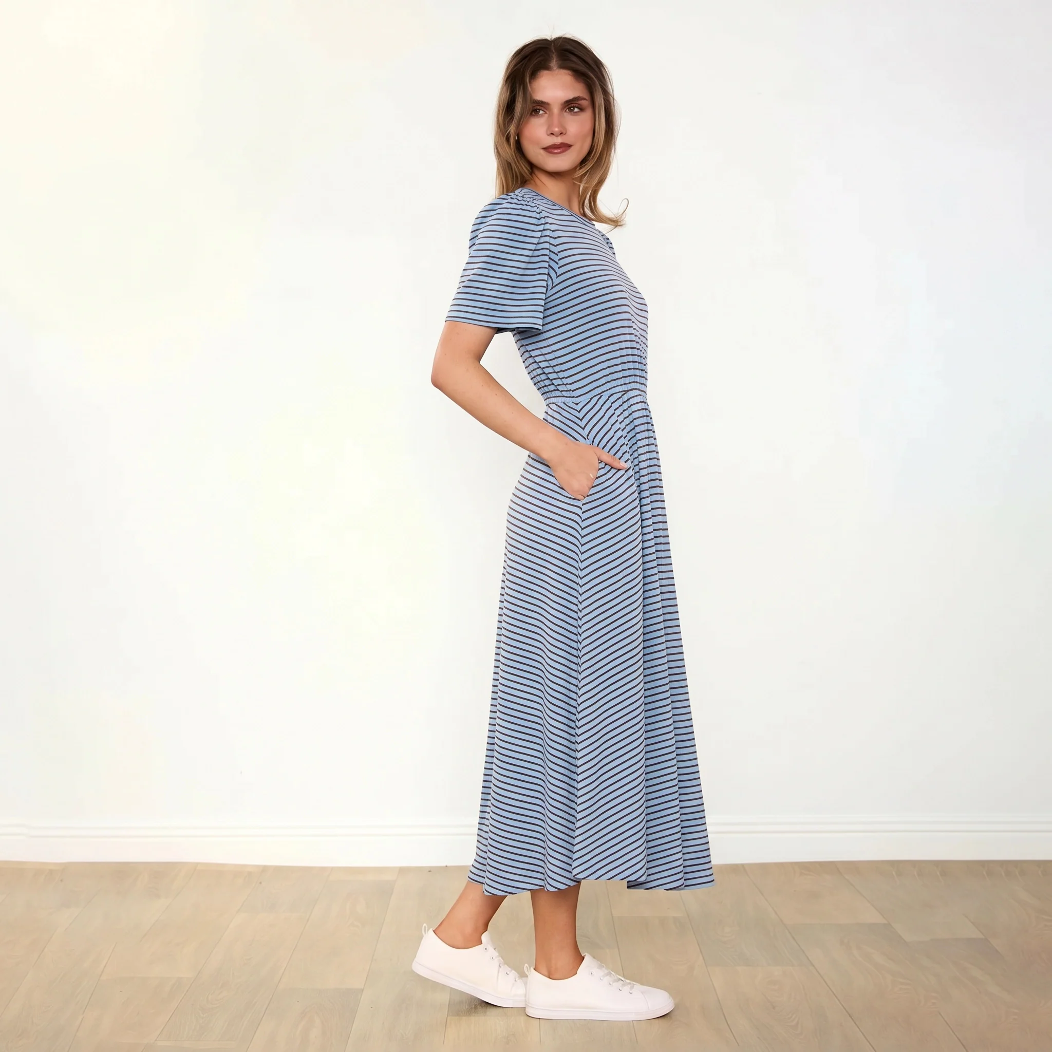 Eilish Dress (Blue/Brown) - Image 3