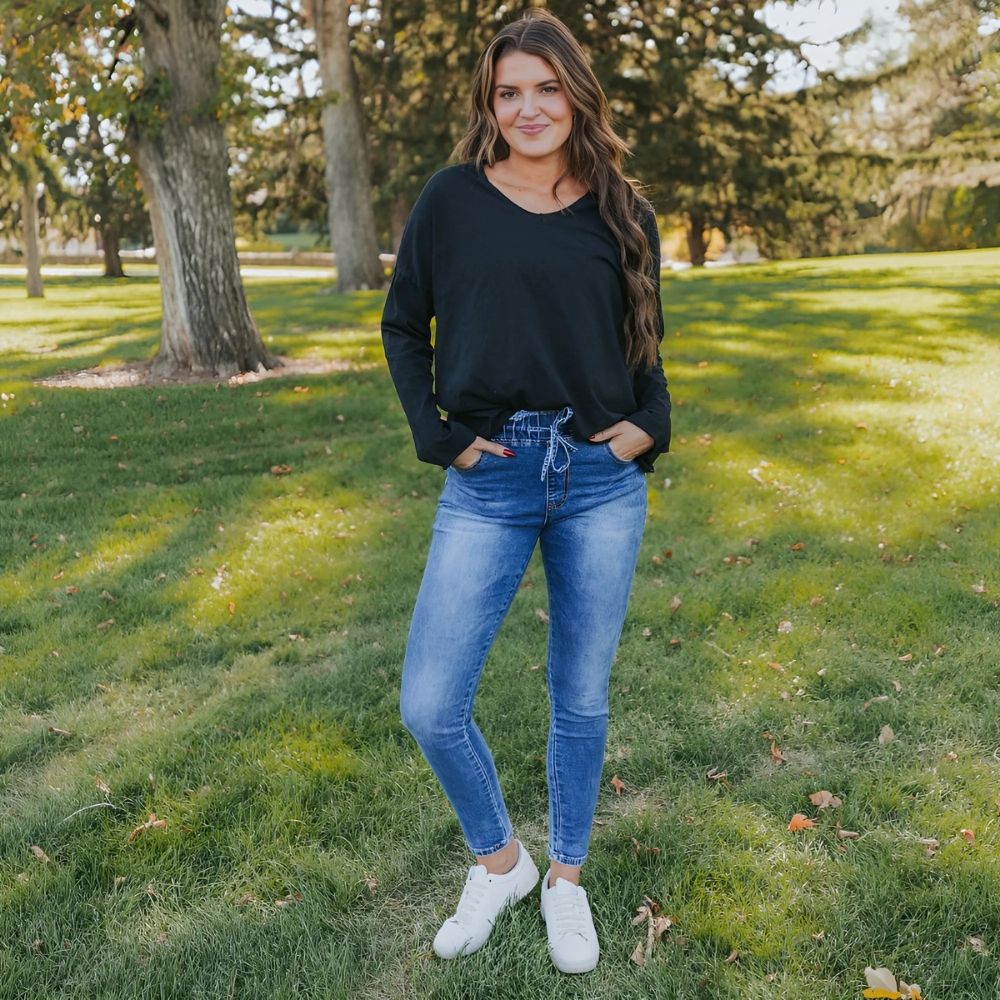 Emma Top (Black) - Image 2