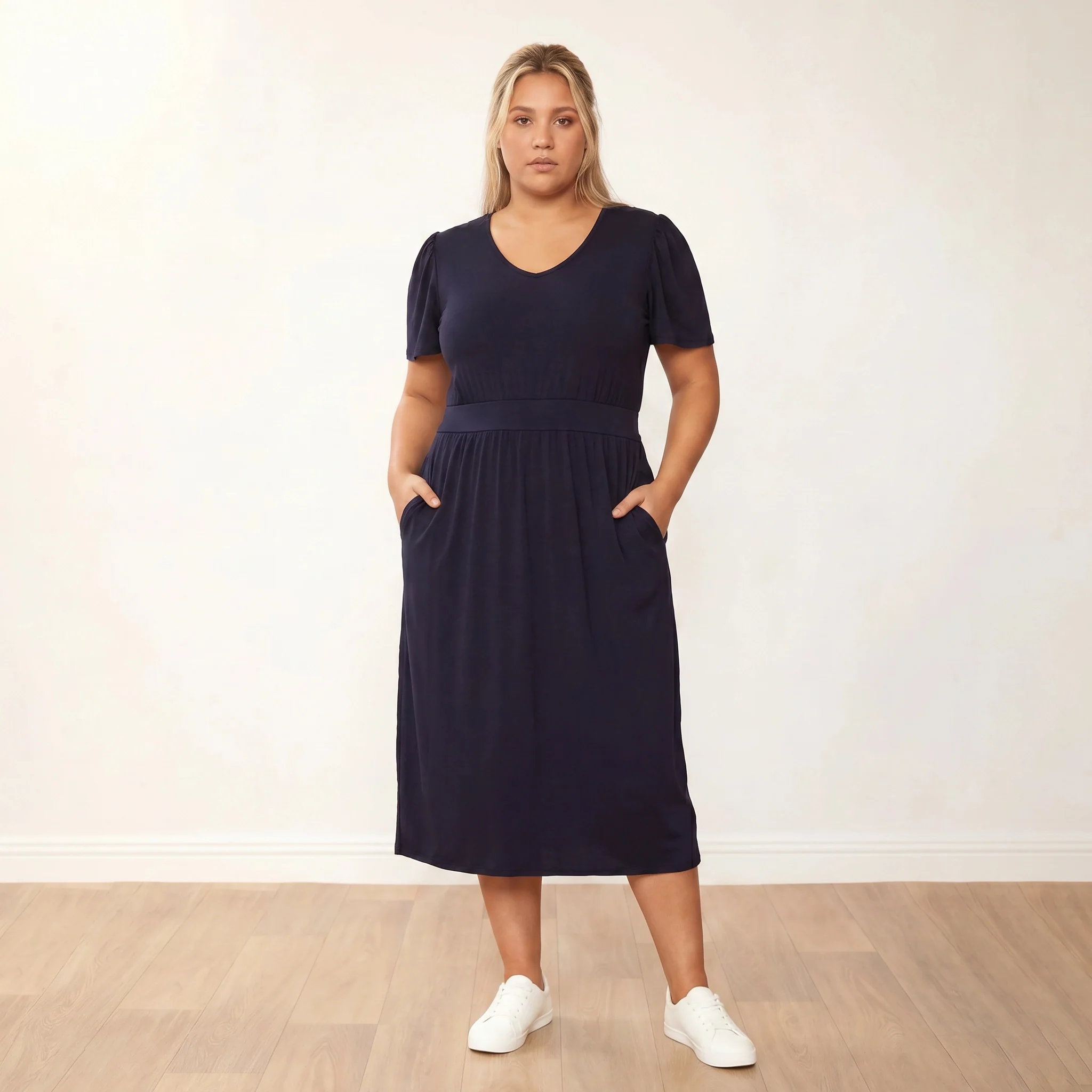 Lois Dress (Black) - Image 2