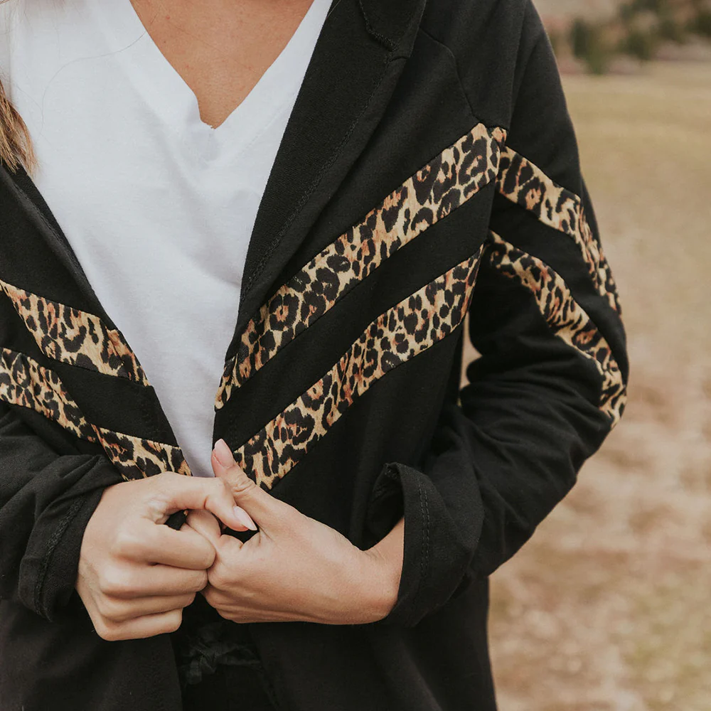 Mia Hoody (Black) - Image 2