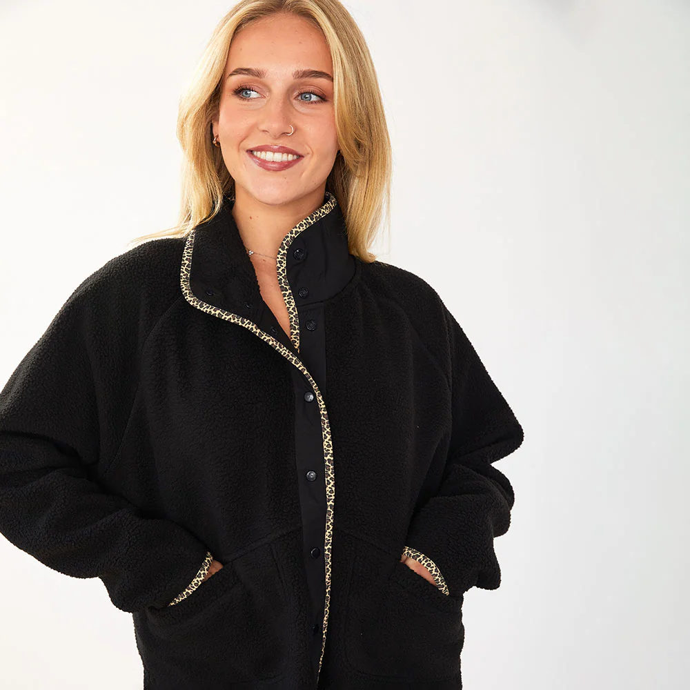 Molly Fleece Jacket (Black/Leopard Trim) - Image 10