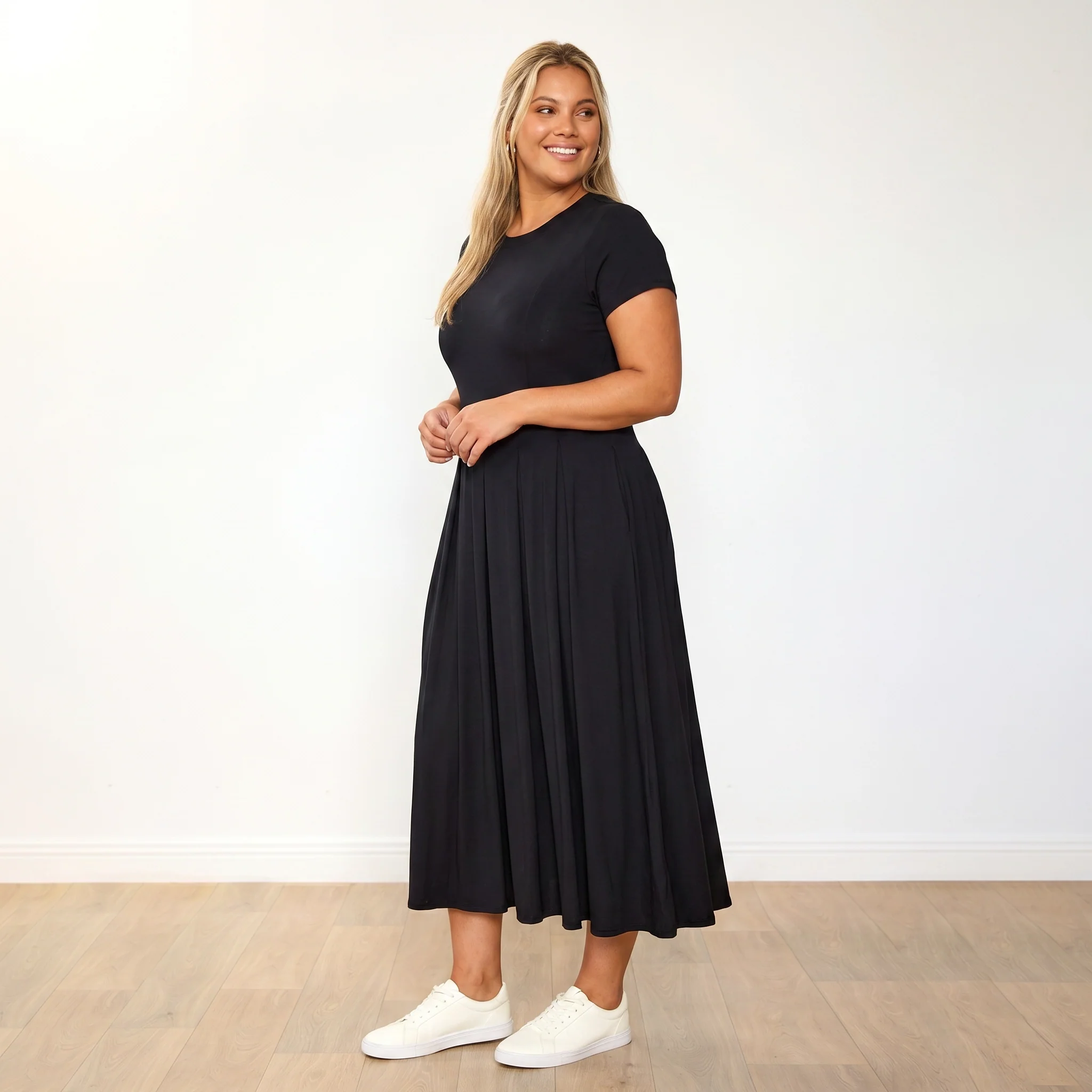 Polly Dress (Black) - Image 18