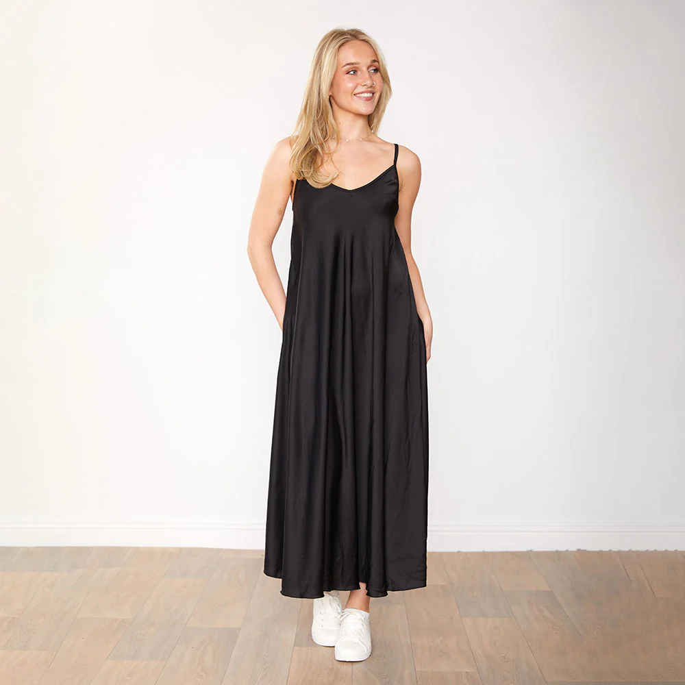 Shauna Dress (Black) - Image 5